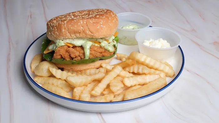 Chicken & Pizza Villa FAST FOOD Picture 2