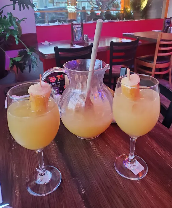 Parador Rojo Restaurant Picture 3