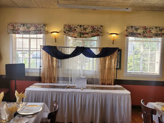 Garden Restaurant Picture 6