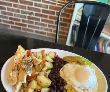 Nova's Restaurant and Coffee Shop