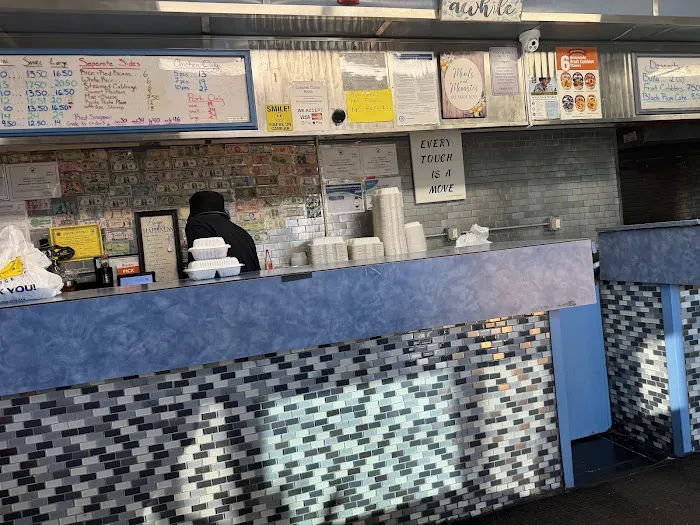 PT JUST JERK Jamaican Cuisine Picture 6