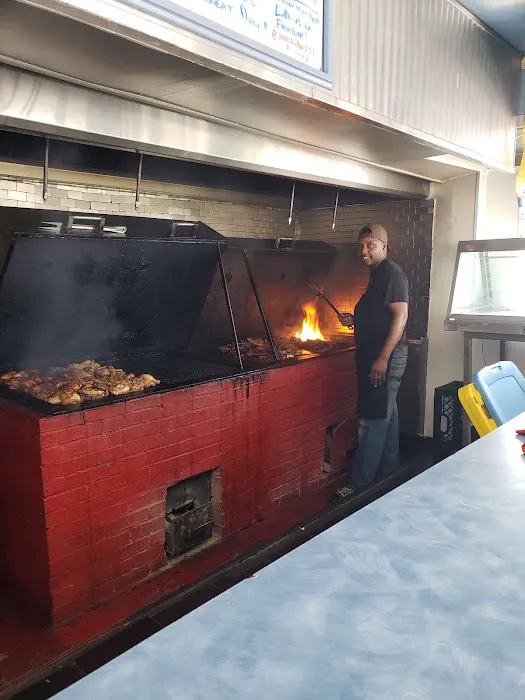 PT JUST JERK Jamaican Cuisine Picture 1