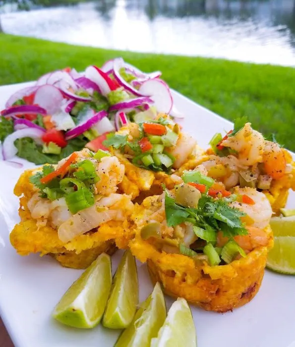 SMITH CARIBBEAN LOUNGE Picture 5