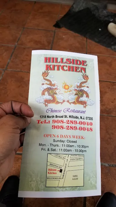 Hillside Kitchen Picture 7