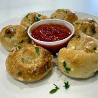 Victorinos Pizza and Restaurant ico