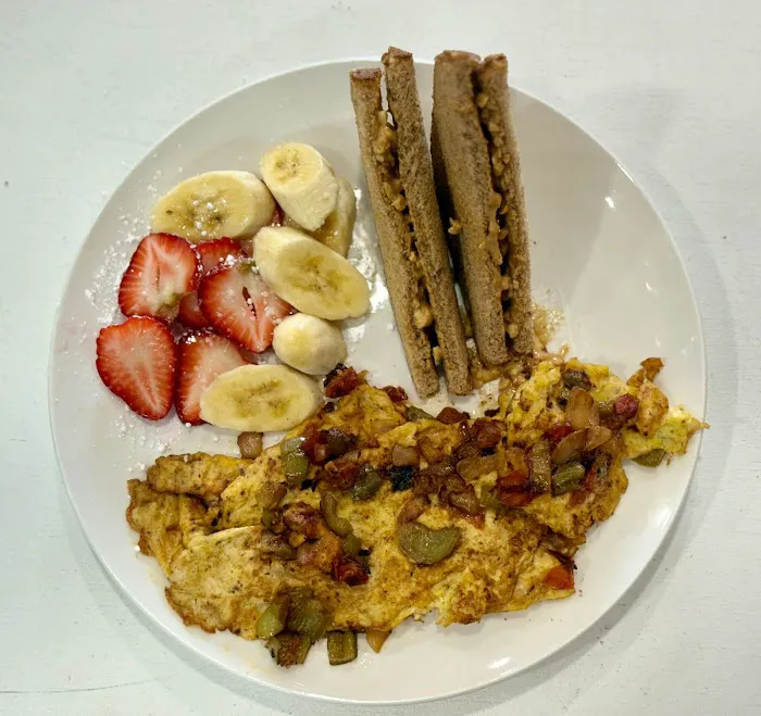 Victorinos Pizza and Restaurant Picture 3