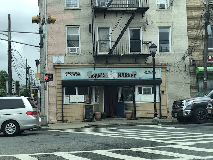 John's Market Picture 2