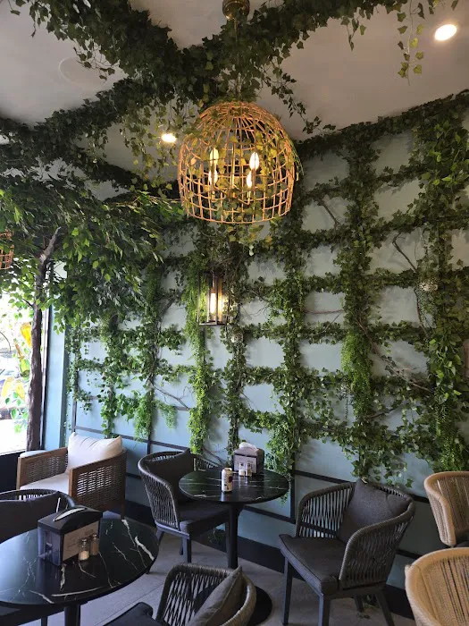 Good Life Clubhaus Juice Bar & Play Café Picture 1