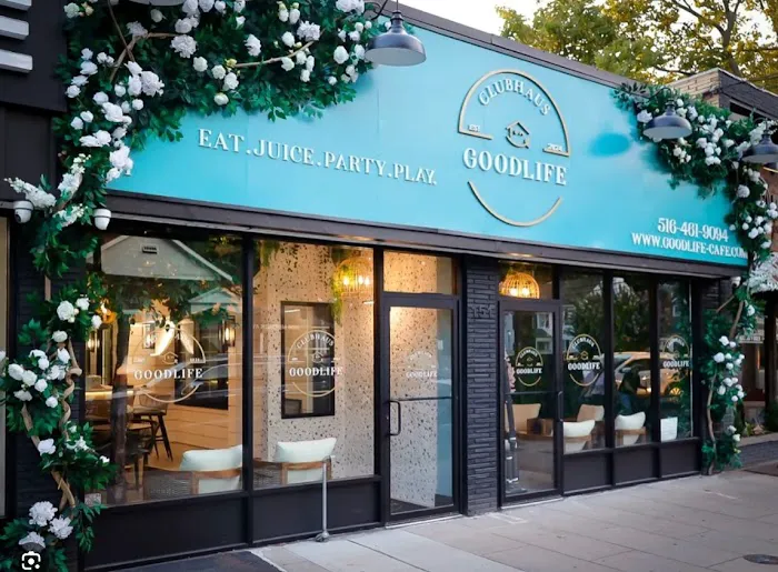 Good Life Clubhaus Juice Bar & Play Café Picture 3