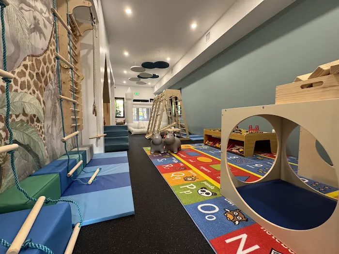 Good Life Clubhaus Juice Bar & Play Café Picture 9