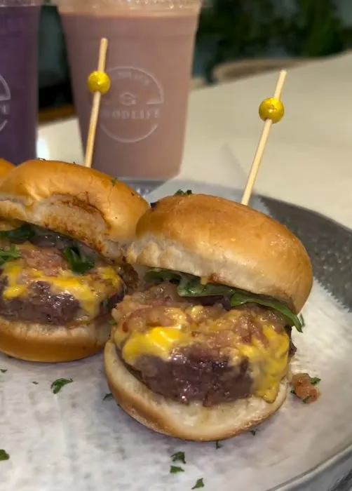 Good Life Clubhaus Juice Bar & Play Café Picture 4