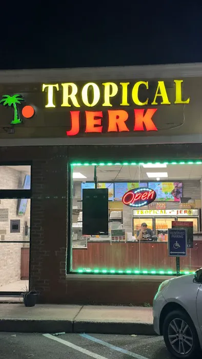 Tropical Jerk Roosevelt Picture 1