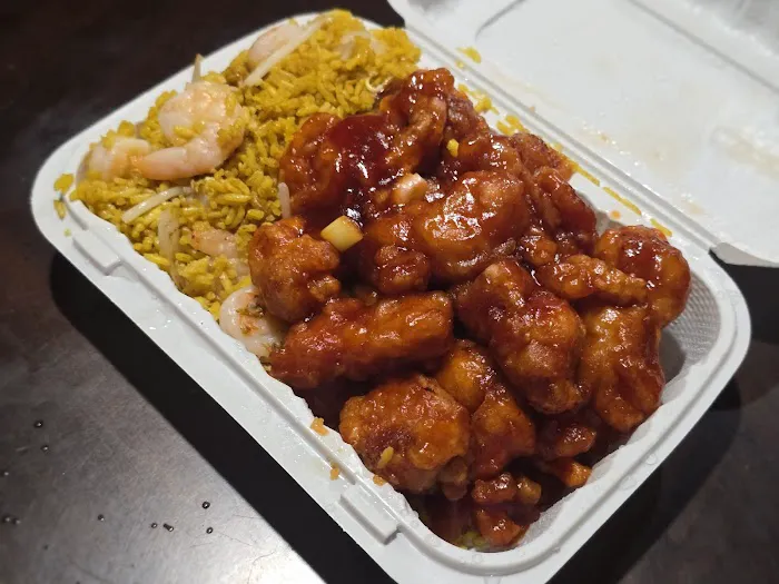 Golden Kitchen Chinese Food Picture 10