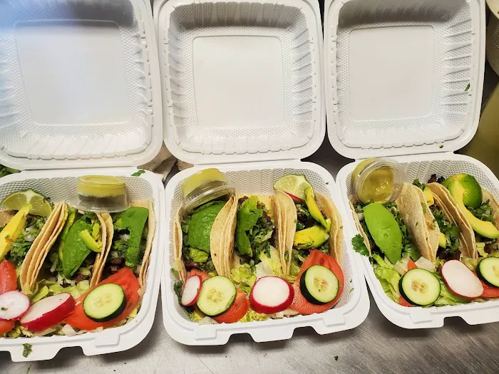 Tia's Deli Corp Picture 1