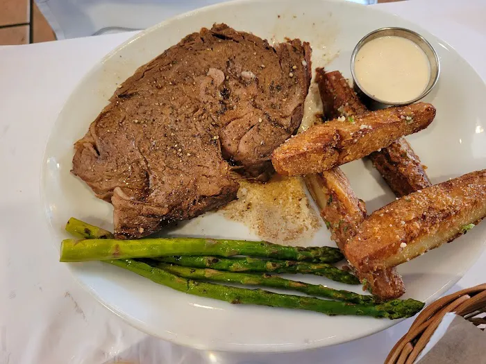 Vincent's Steakhouse Picture 10