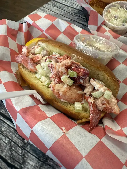 DJ's Clam Shack Wantagh Picture 9