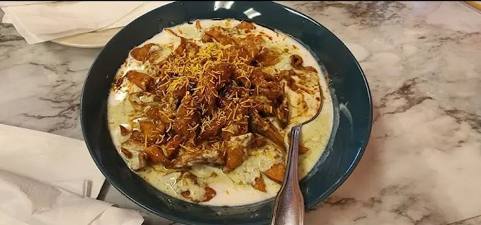 Lazzat Indian & Pakistani Restaurant Picture 5