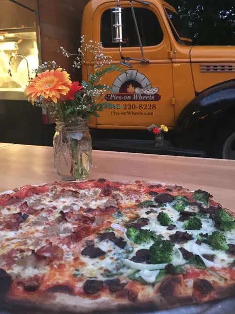 Pies-on Wheels Wantagh NY Picture 7