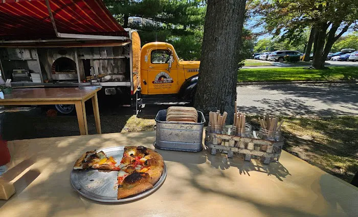 Pies-on Wheels Wantagh NY Picture 3