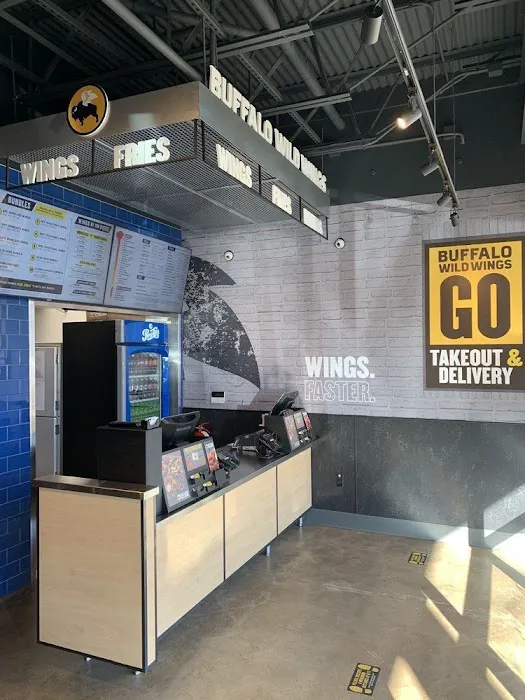 Buffalo Wild Wings 'GO' Picture 4