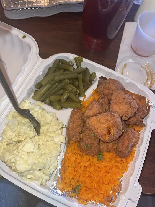 Monai’s Soulfood Restaurant Picture 6