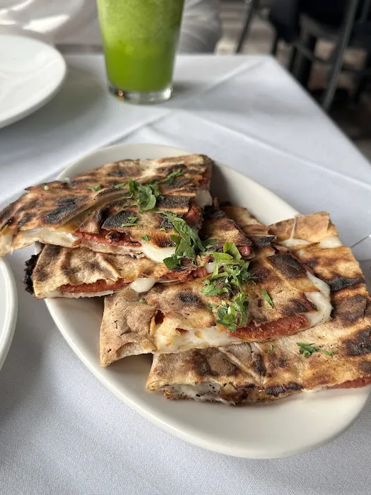 Taverna on the Hudson Picture 2