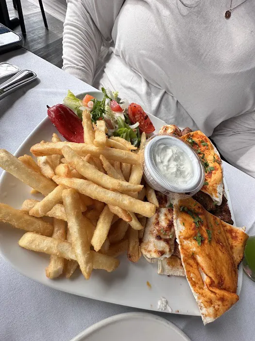 Taverna on the Hudson Picture 9