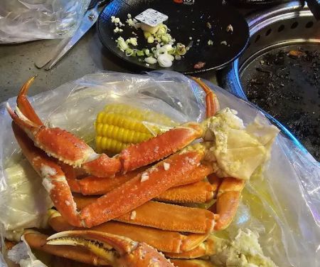 Hook & Reel Cajun Seafood & Bar