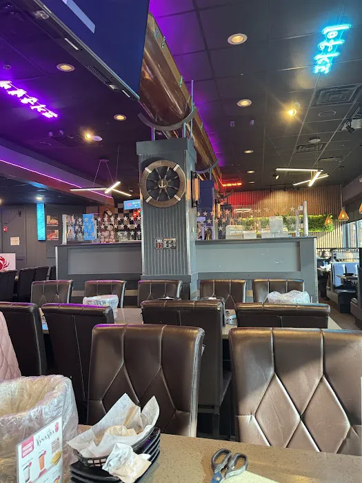 Hook & Reel Cajun Seafood & Bar Picture 8