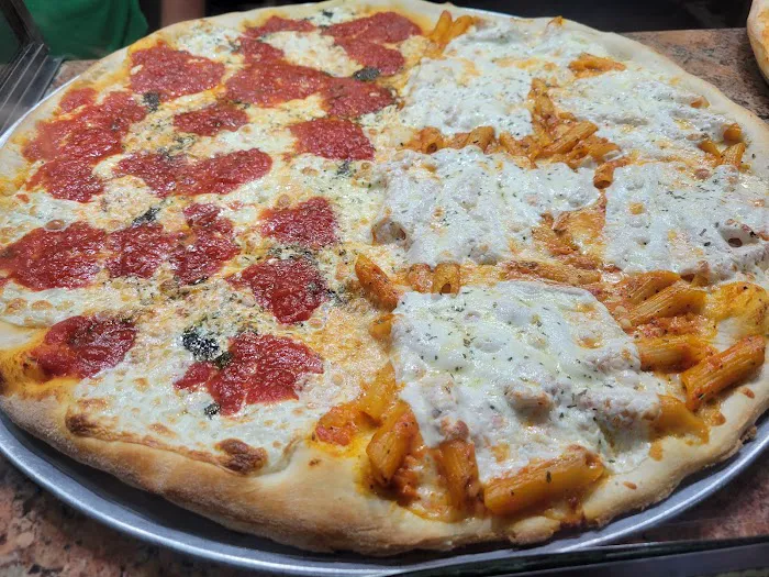 Piccolo Pinos Pizzeria Picture 8