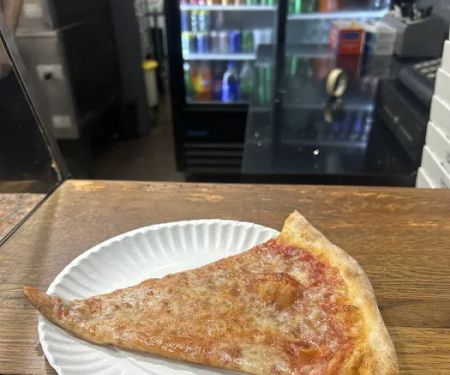 Piccolo Pinos Pizzeria