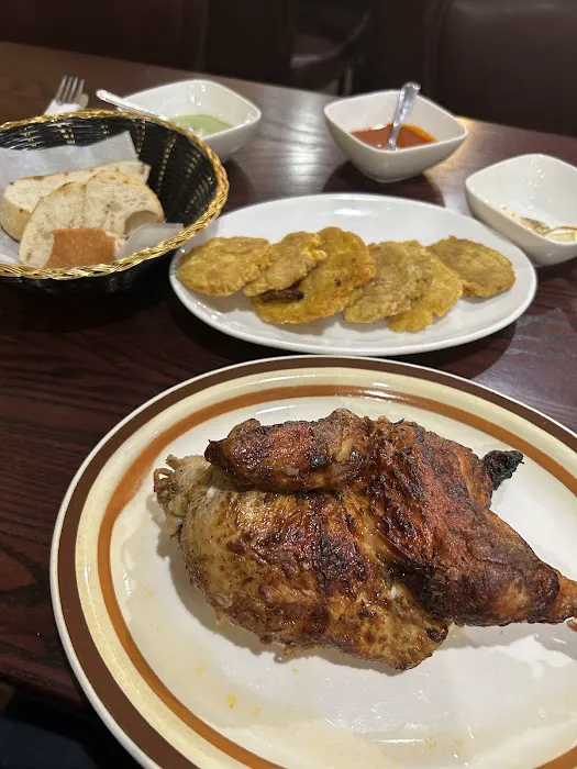 Mia's Rostiseria Y Parrilladas Picture 2