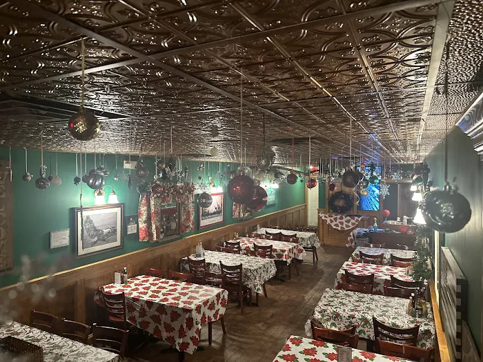 Joyce's Tavern Picture 9