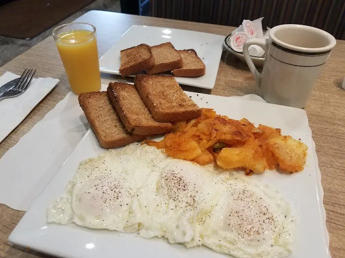 Mike Jr’s Richmond Diner Picture 3