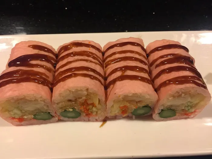 Tomo Sushi Japanese Cuisine & Bar Picture 4