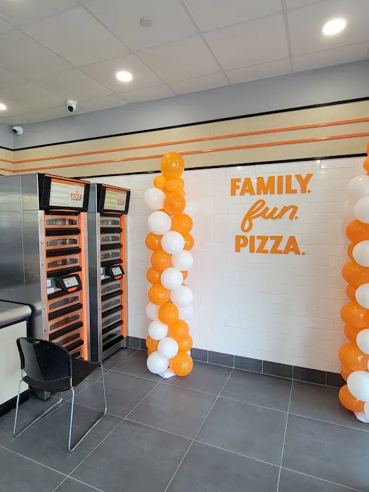 Little Caesars Pizza Picture 3