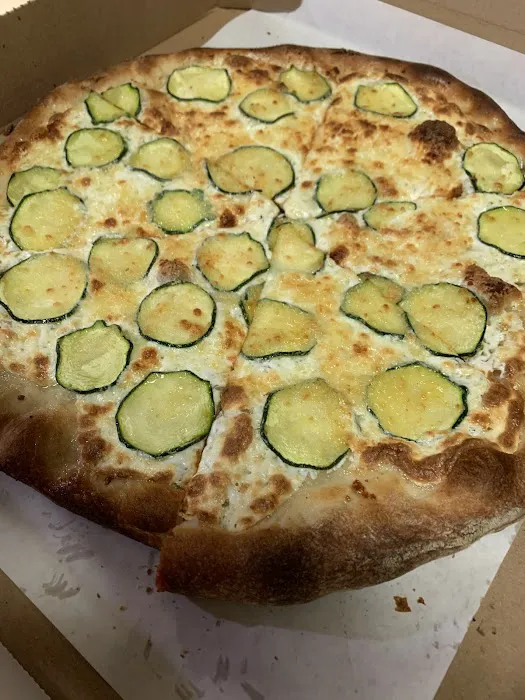 Mamma Mia Pizzeria & Cucina Picture 1