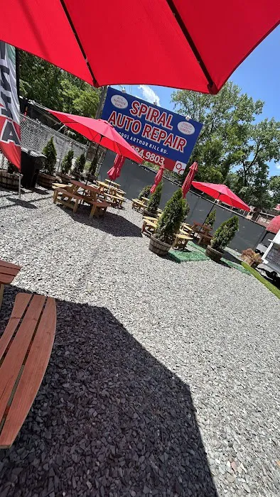 The Loop Pizza Cafe Picture 5