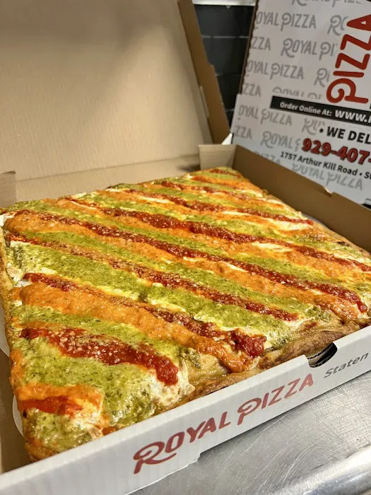 Royal Pizza Picture 9