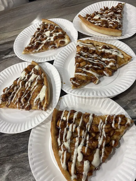 Royal Pizza Picture 1