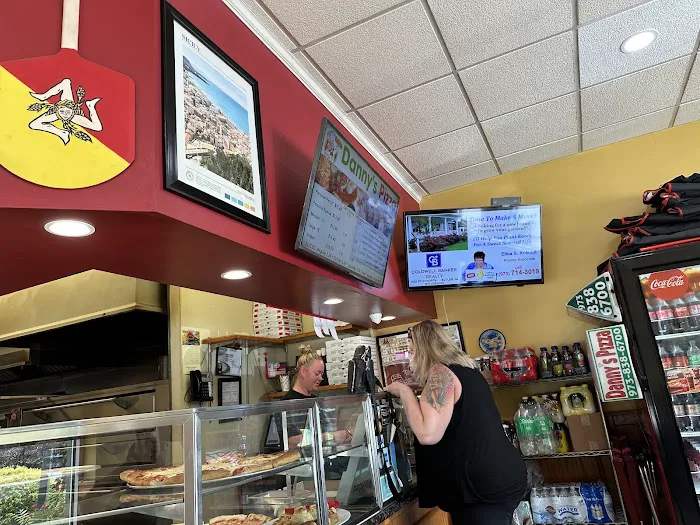 Danny's Pizza Picture 9