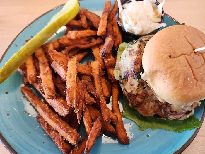 Oasis Diner Picture 10