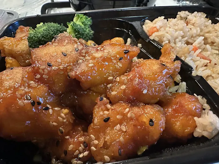 Asian Wok Picture 10