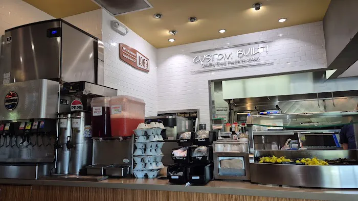 Habit Burger & Grill Picture 6