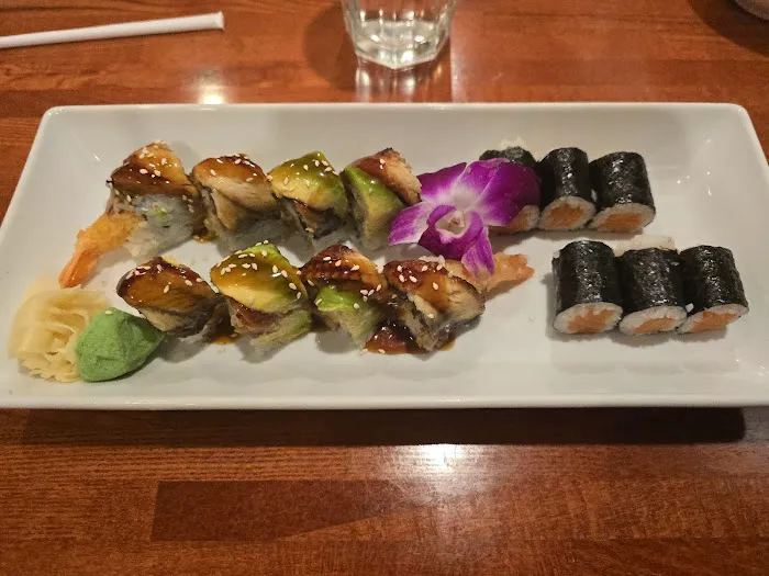 Fu Sha Sushi Bar Picture 9