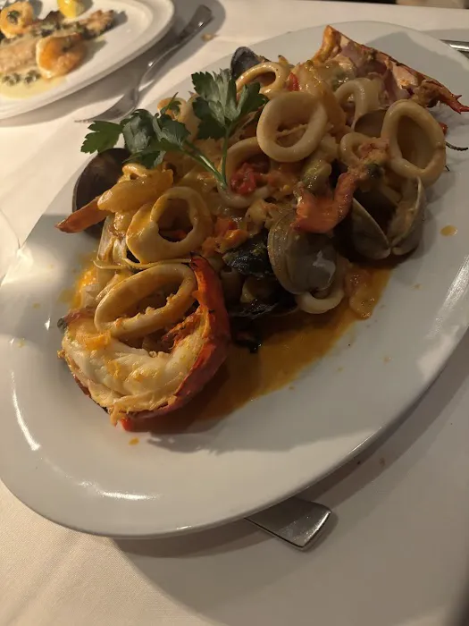 Lithos Estiatorio Picture 6