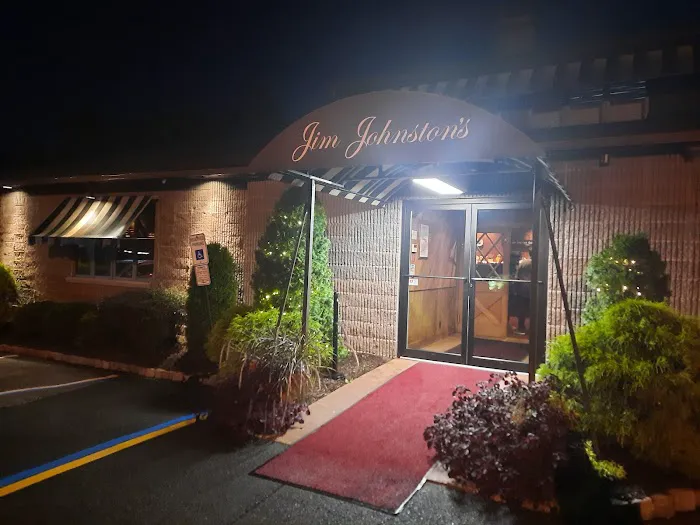 Jim Johnston's Steak House Picture 2