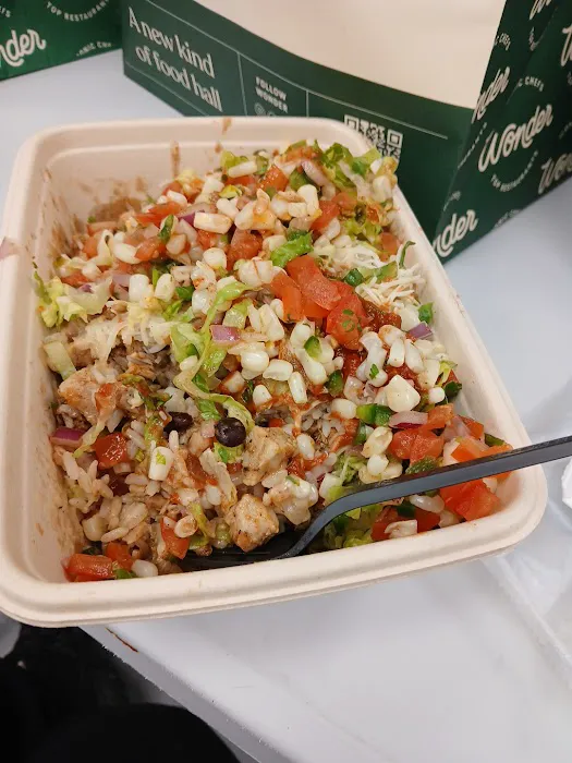 Wonder Livingston Picture 4