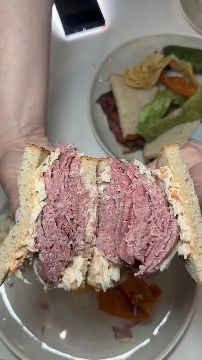 Nana's Deli & Restaurant Picture 3