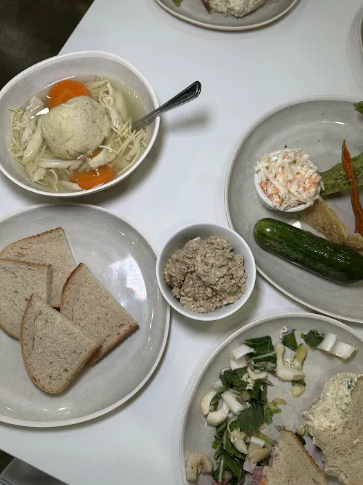 Nana's Deli & Restaurant Picture 7